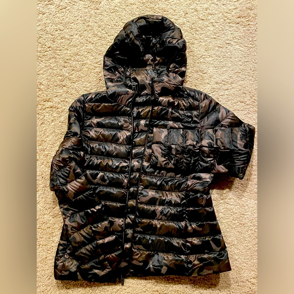 Lord and Taylor Design lab camo packable jacket